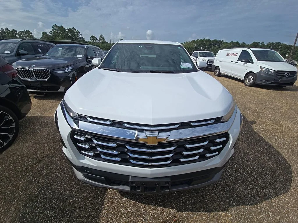 Certified Used 2025 White Chevrolet LT image 12