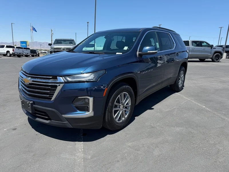 Used 2023 Northsky Blue Metallic Chevrolet LT Leather image 7