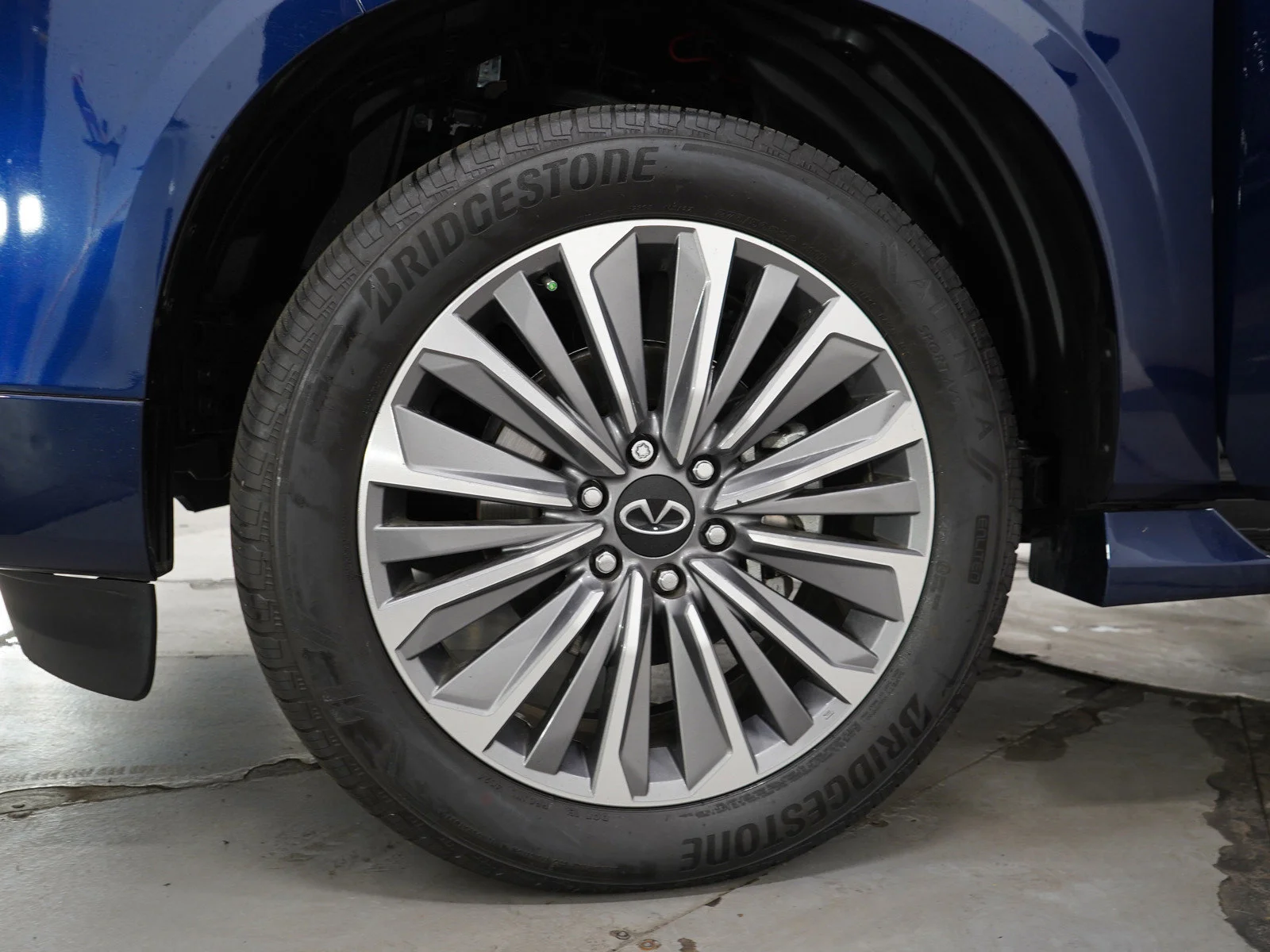 2025 INFINITI QX80 Luxe 4WD - Photo 34