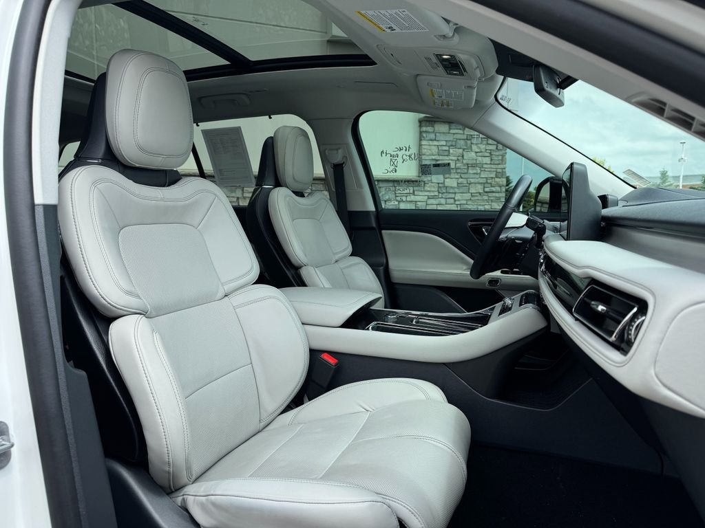 2025 Lincoln Aviator Reserve - Photo 10