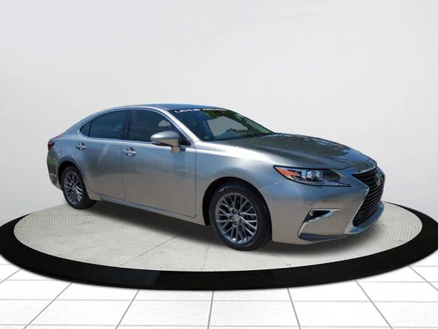 2018 Lexus ES