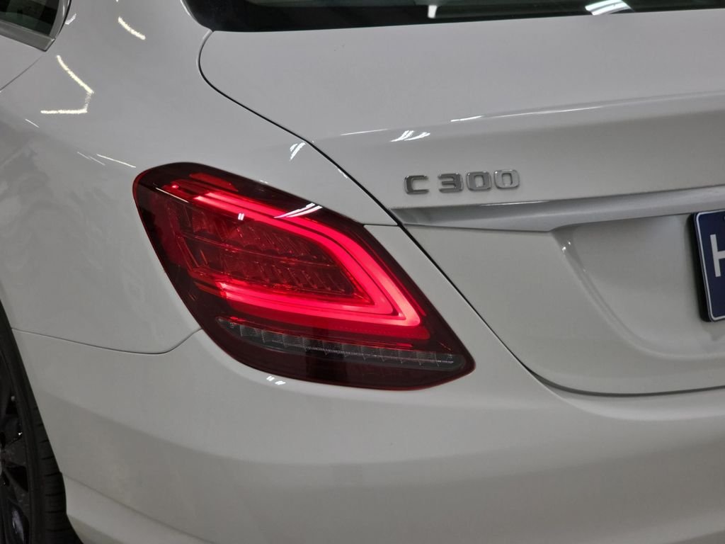 Used 2020 White Mercedes-Benz C 300 image 34
