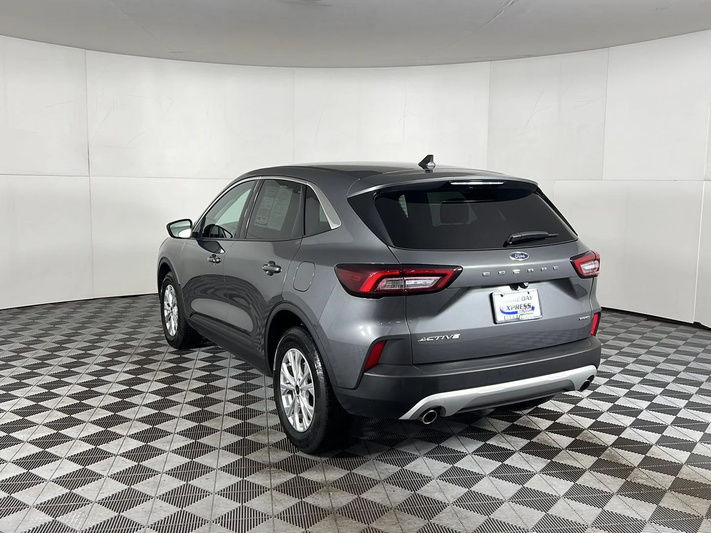 Used 2023 Gray Metallic Ford Active image 25