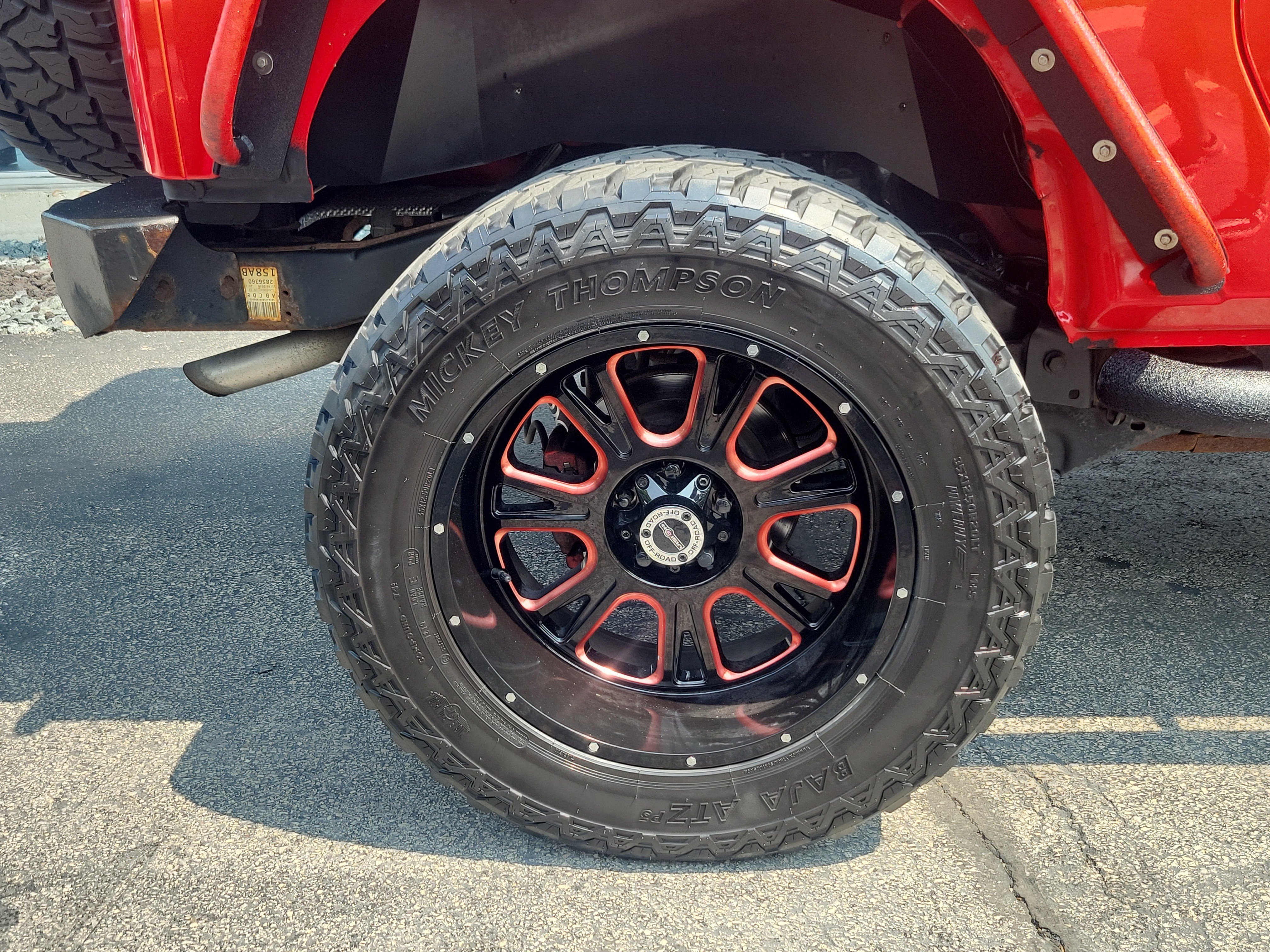 Used 2017 Firecracker Red Clearcoat Jeep Sport image 6