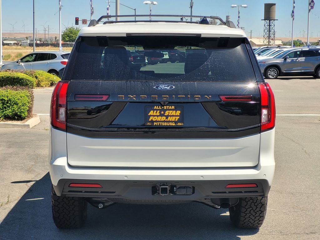 New 2026 White Ford Tremor image 4