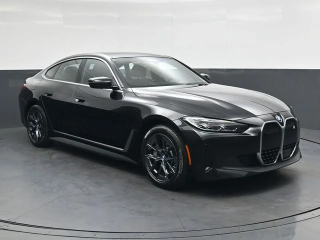 Used 2023 Black BMW eDrive35 image 2