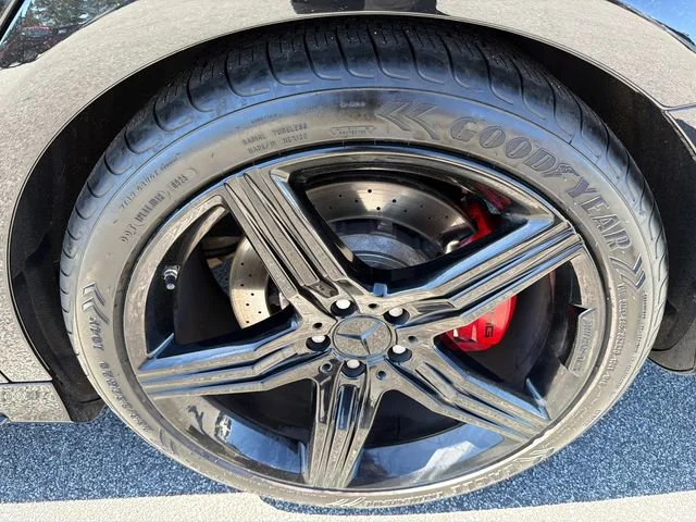 Used 2017 Black Mercedes-Benz 4MATIC® image 20