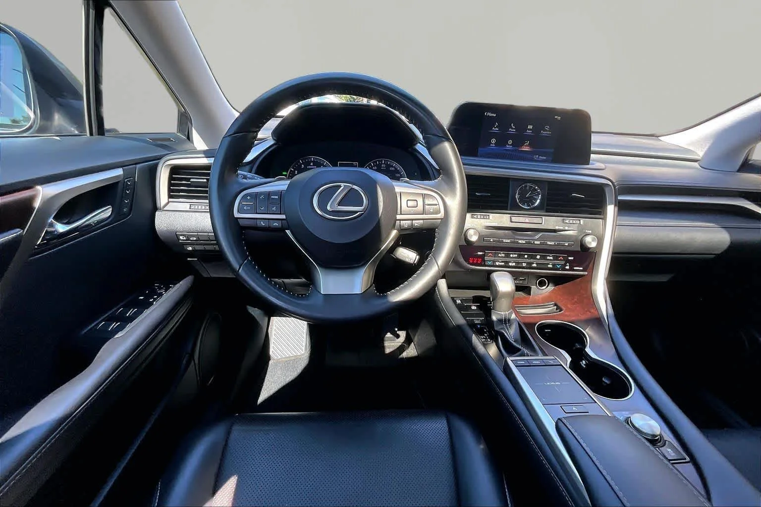 Used 2020 Atomic Silver Lexus  image 11