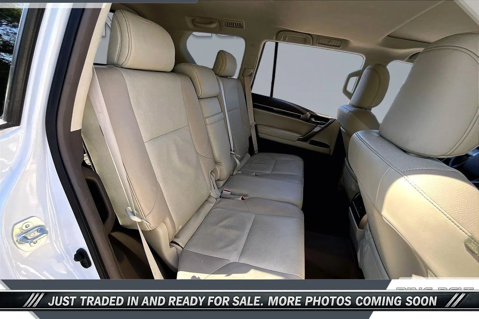 Used 2019 Starfire Pearl Lexus GX 460 Premium image 20