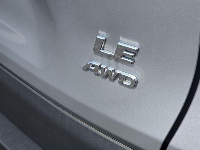 Certified Used 2023 SILVER SKY METALLIC Toyota  image 16