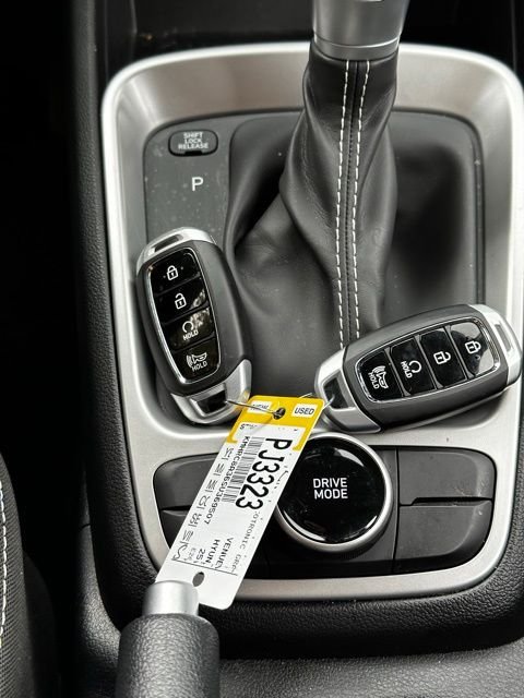 2025 Hyundai Venue SEL - Photo 27