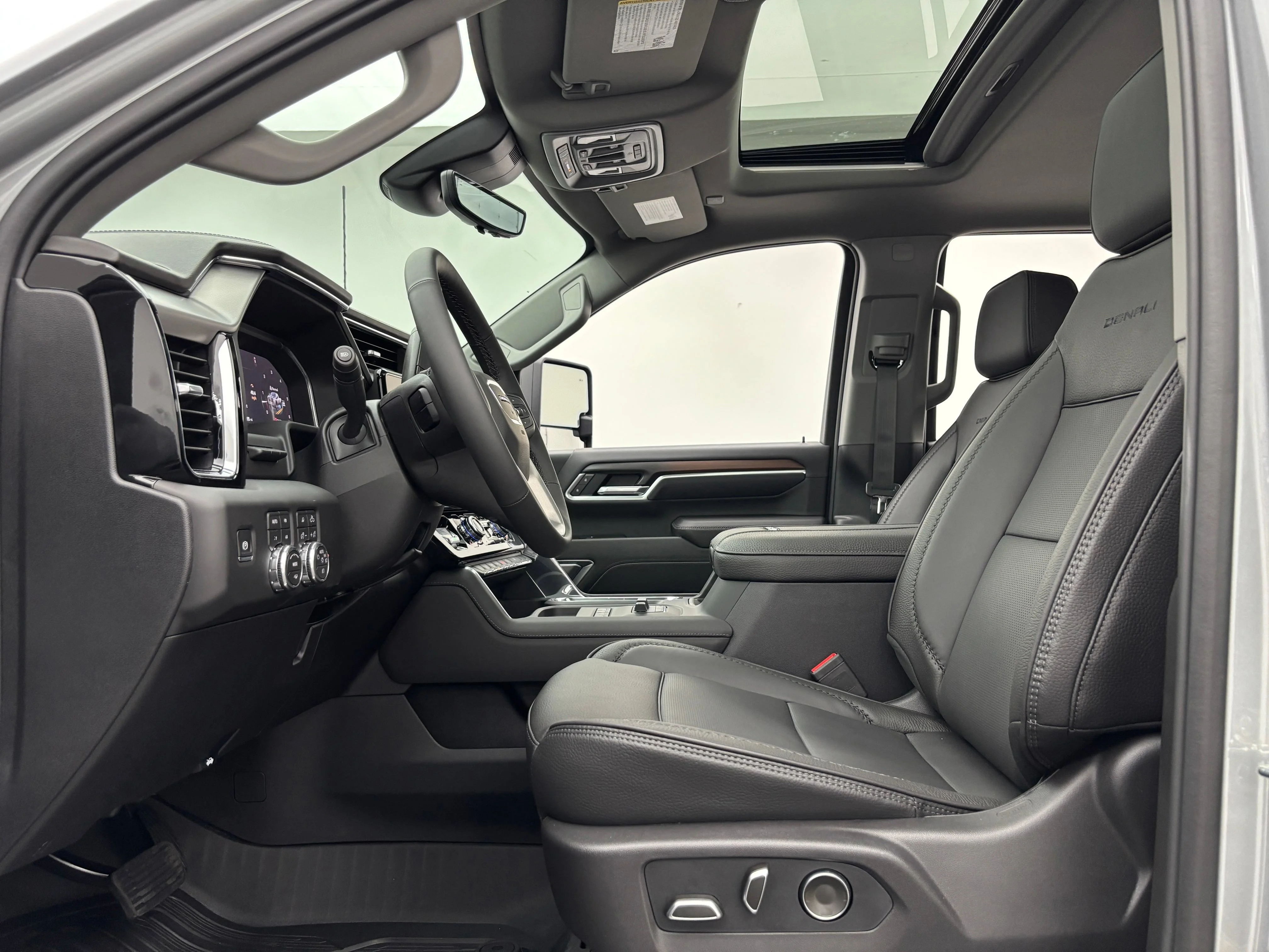 2026 GMC Sierra 3500HD Denali - Photo 21