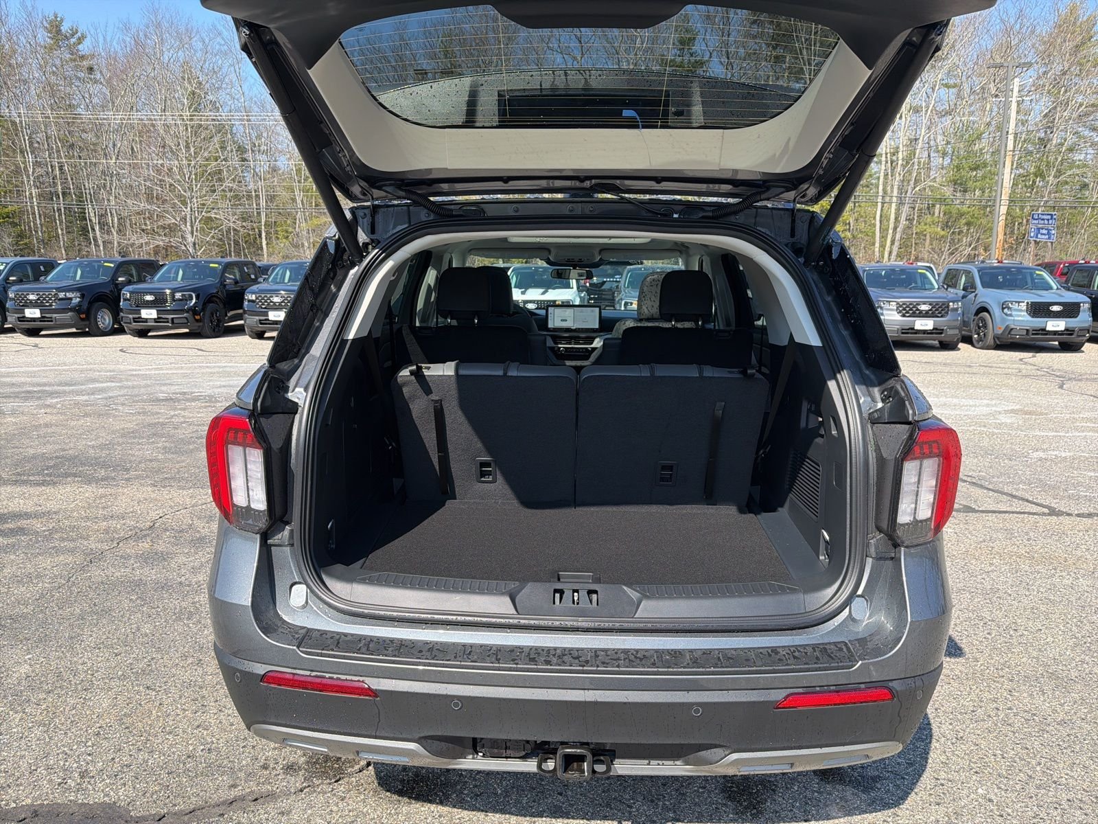 New 2026 Carbonized Gray Metallic Ford Active image 7
