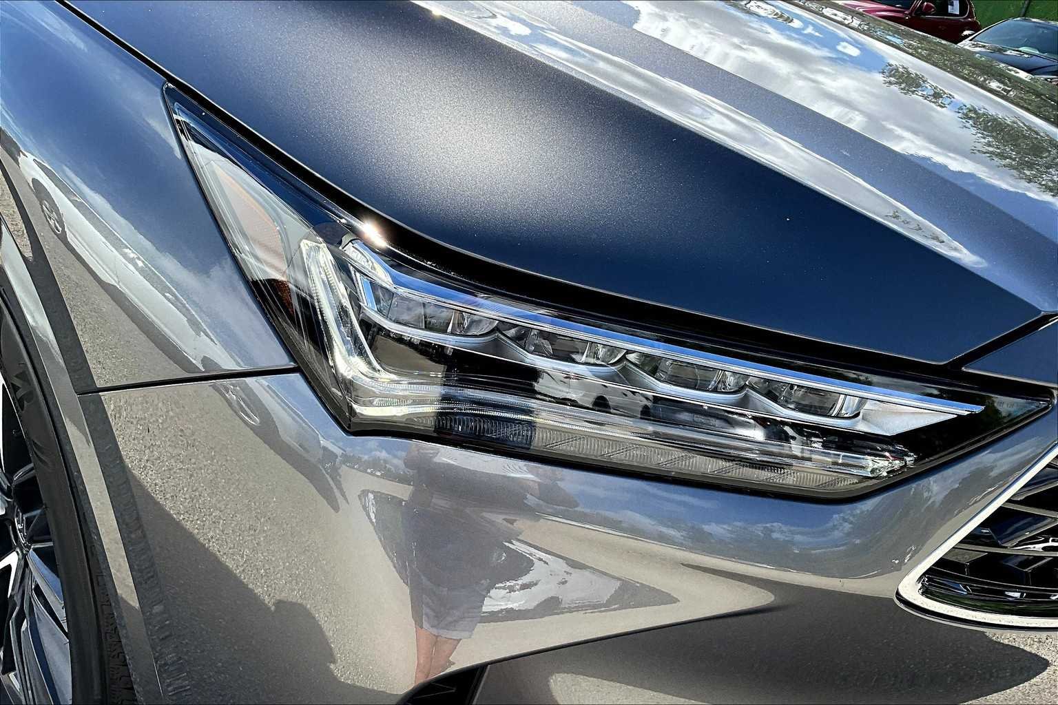 Used 2026 Liquid Carbon Metallic Acura w/Advance Package image 13