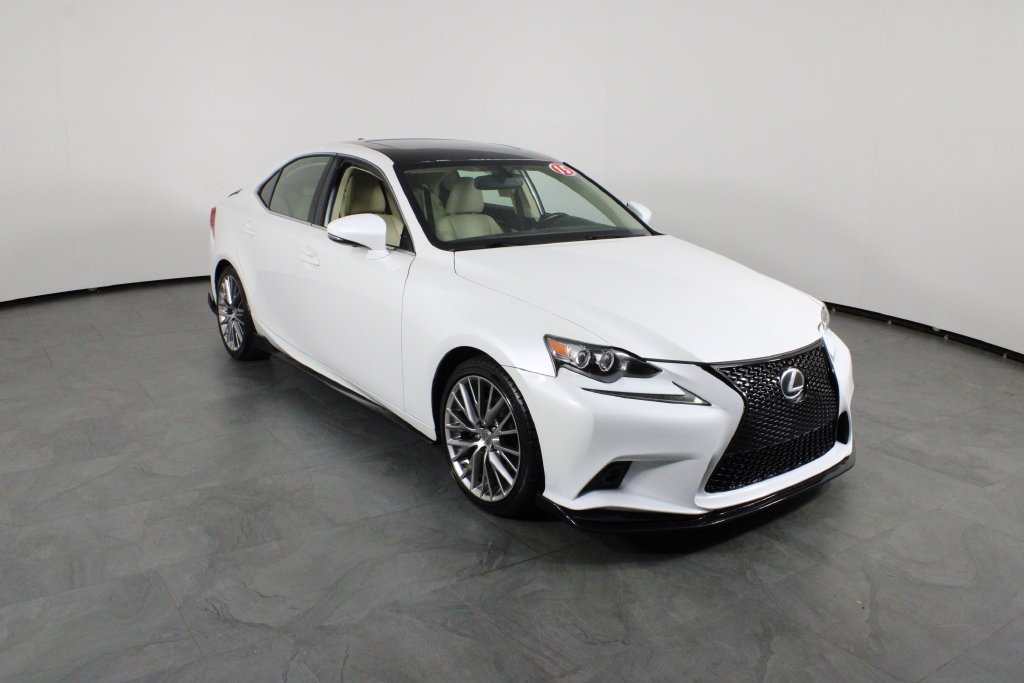 Used 2015  Lexus 250 image 3