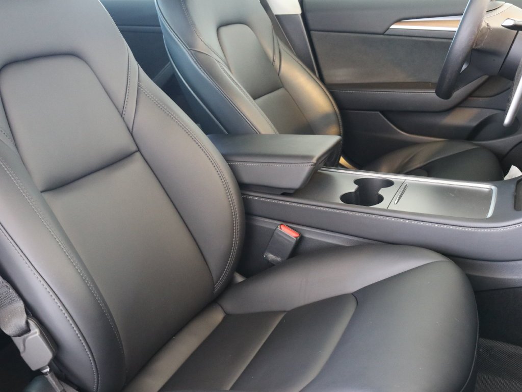 Used 2022 Silver Tesla Long Range image 41