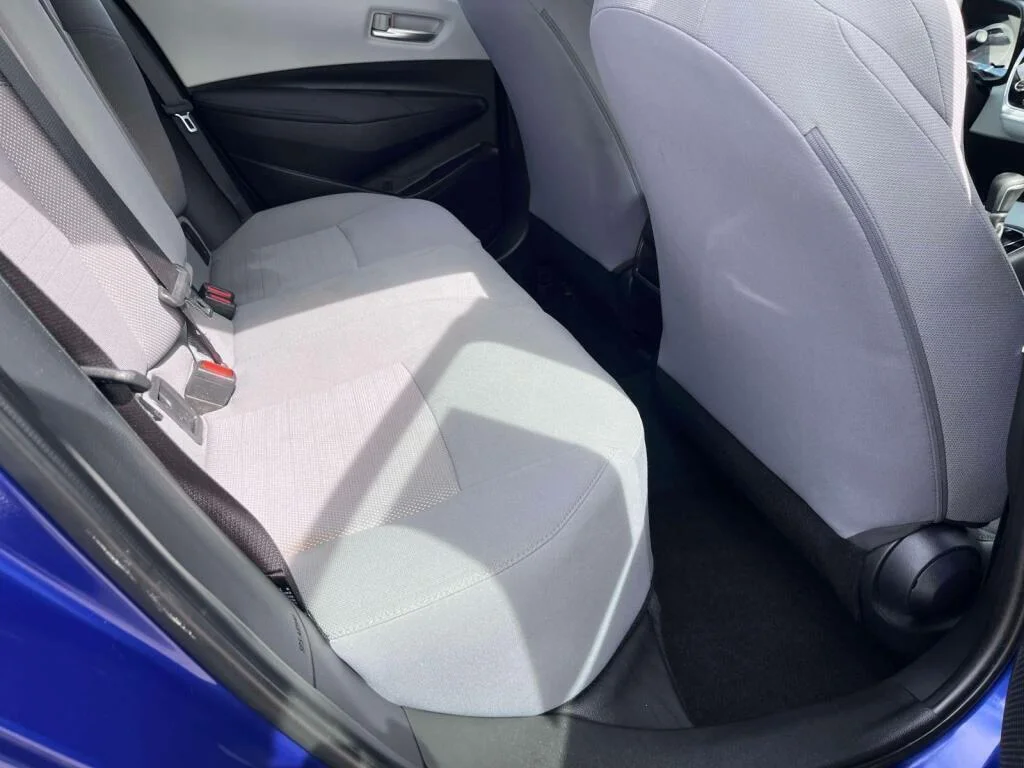 Certified Used 2022 Blue Crush Metallic Toyota SE image 20