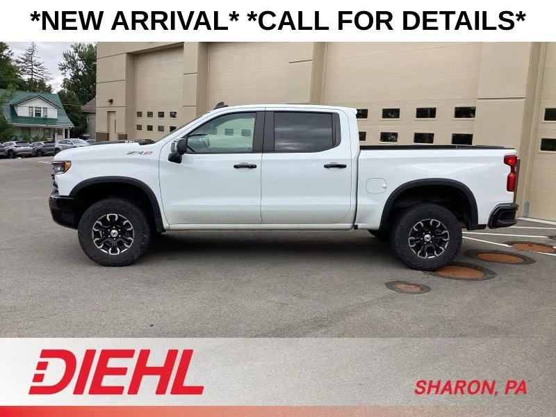 Used 2022 White Chevrolet ZR2 image 4