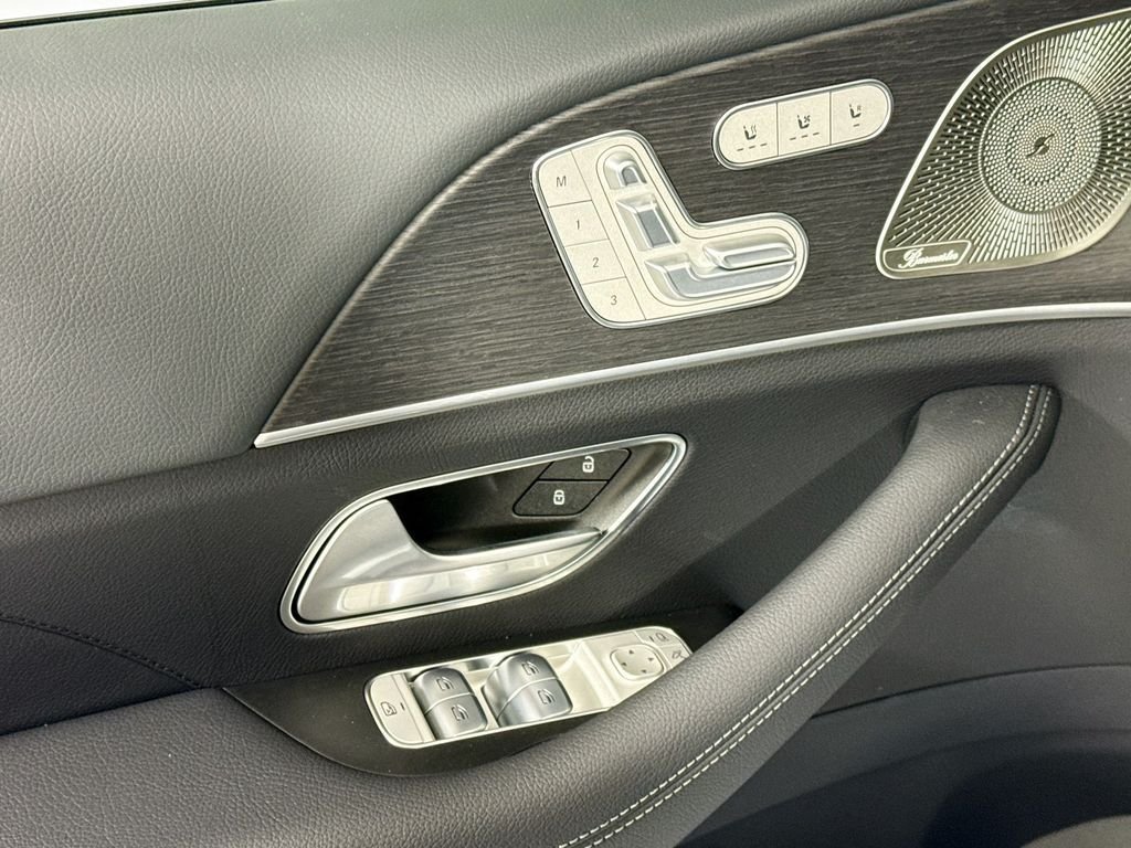 New 2026 Twilight Blue Metallic Mercedes-Benz GLE 450 image 24