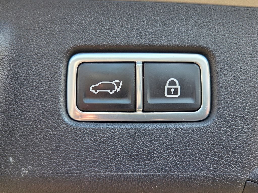 Used 2023 Gray Kia X-Line EX image 34