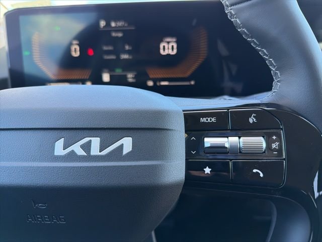 New 2026 Volcanic Sand Kia EX AWD image 24