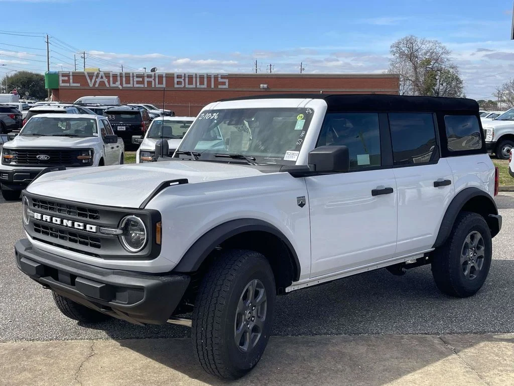 New 2026 White Ford Big Bend image 7