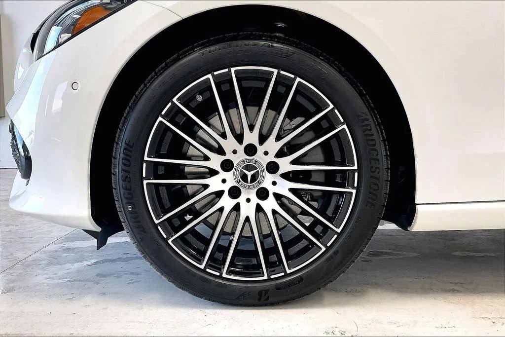 New 2026 Polar White Mercedes-Benz C 300 image 23