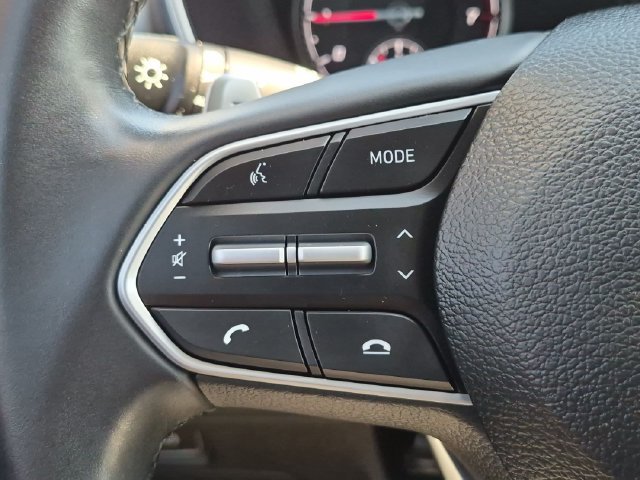 Used 2023 Black Hyundai SEL image 14