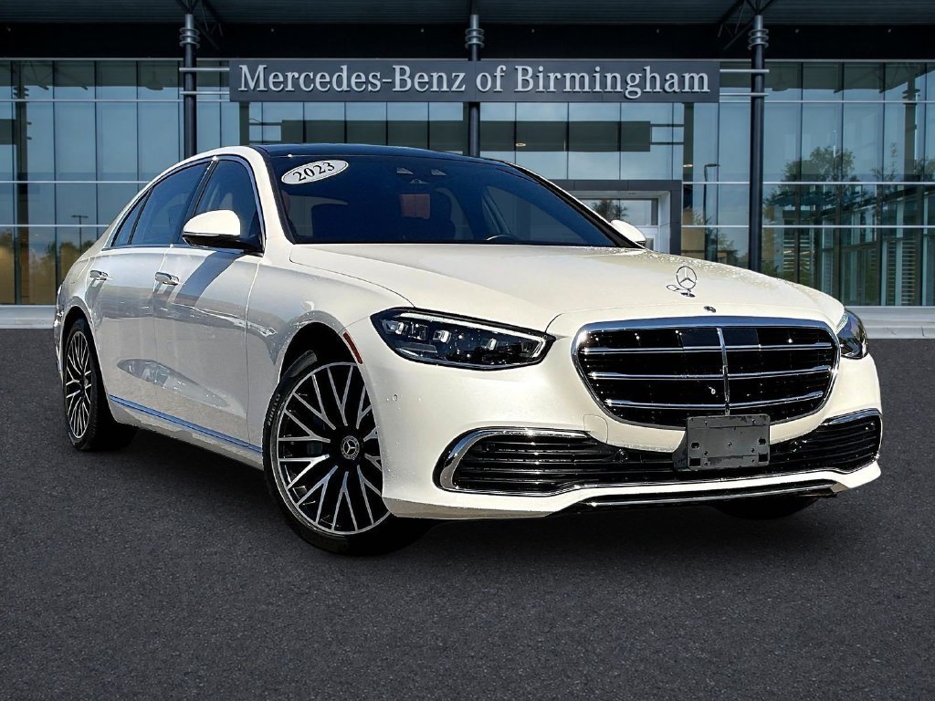 Certified Used 2023 MANUFAKTUR Diamond White Mercedes-Benz S 500 image 1
