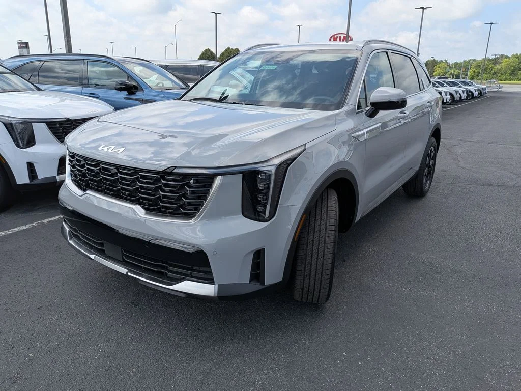 New 2026 Gray Kia S image 30