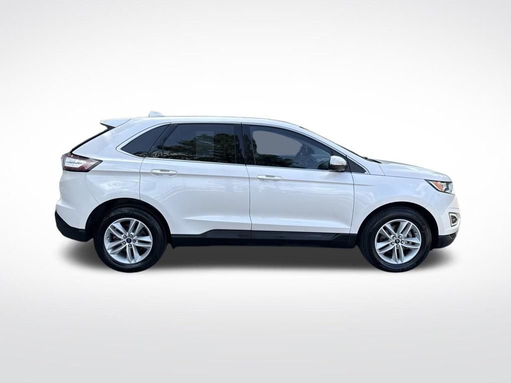 Used 2018 White Ford SEL image 3