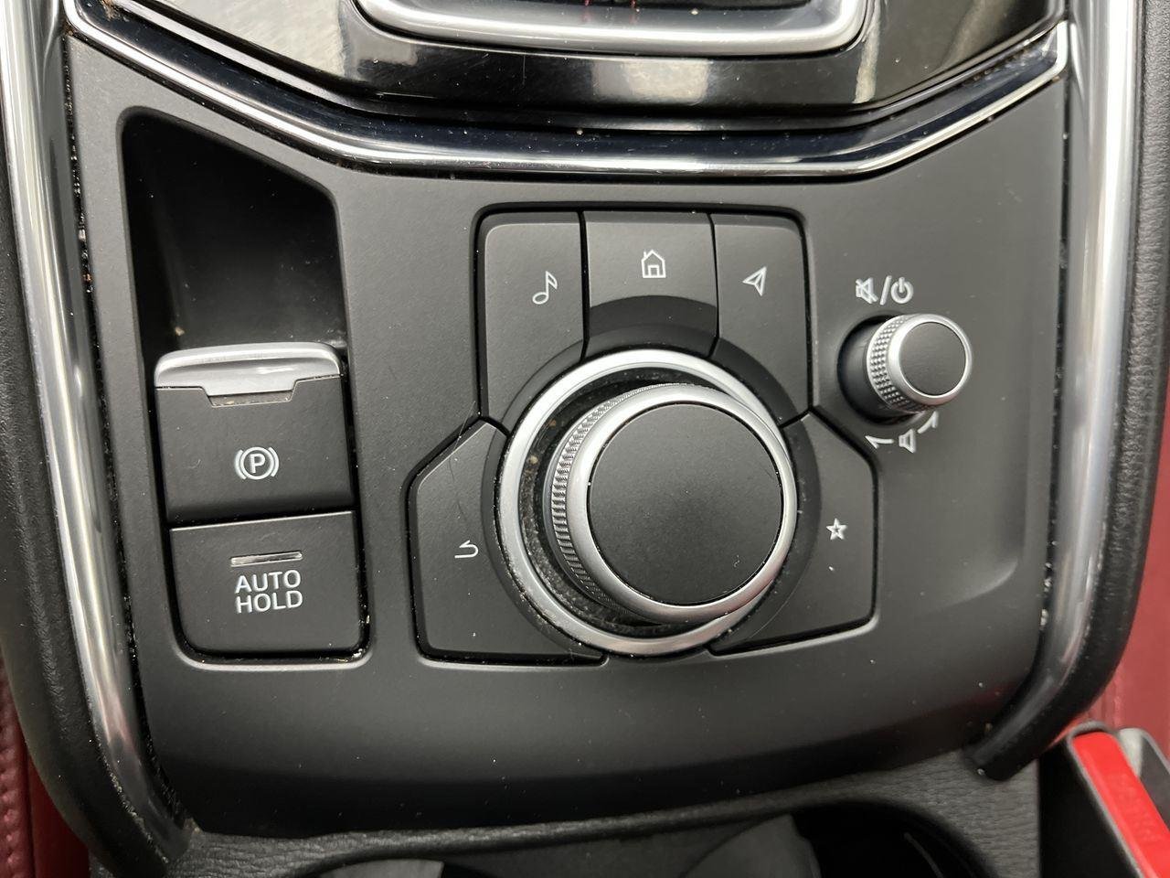 Certified Used 2024 Polymetal Gray Metallic Mazda 2.5 S Carbon Edition image 18