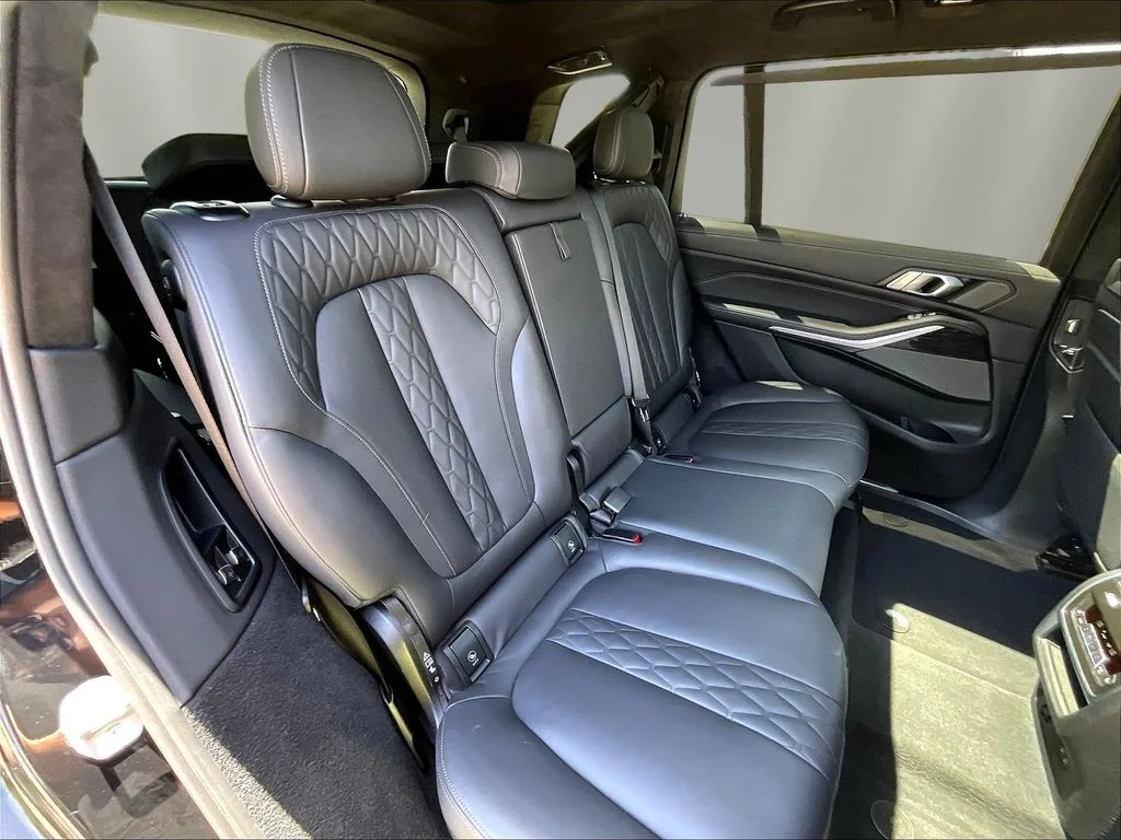 2022 BMW X7 M50i - Photo 25