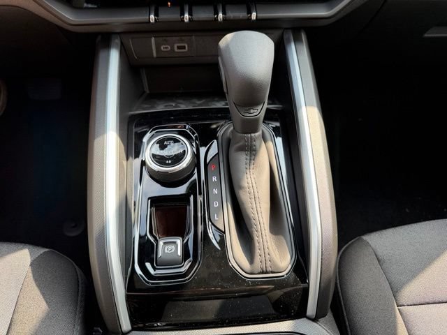 New 2026 Summit White Chevrolet Trail Boss image 18