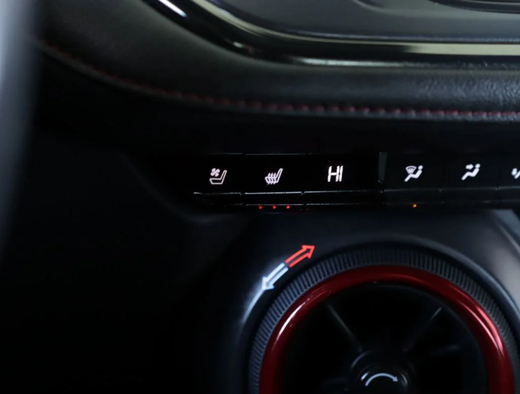 Used 2020 Midnight Blue Metallic Chevrolet RS image 18
