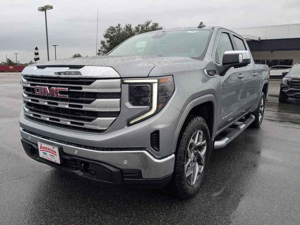 2026 GMC Sierra 1500 SLE - Photo 8
