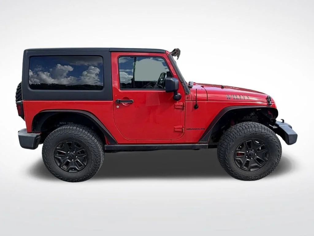 Used 2017 Red Jeep Sport image 7