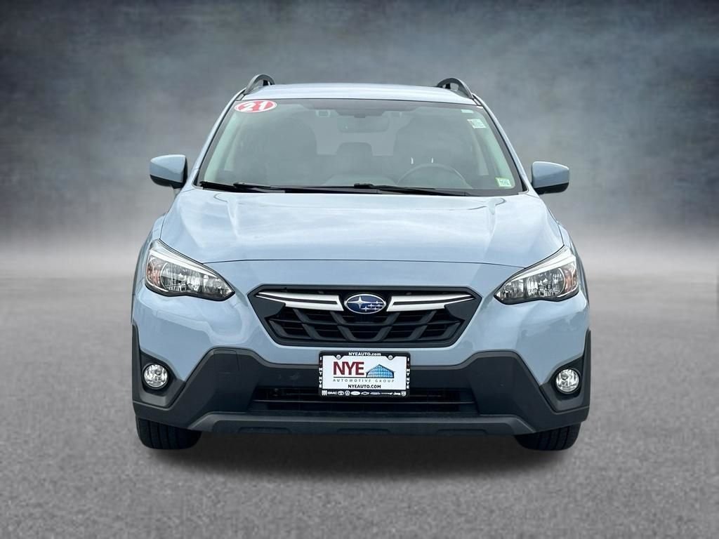 Used 2021 Gray Subaru Premium image 9