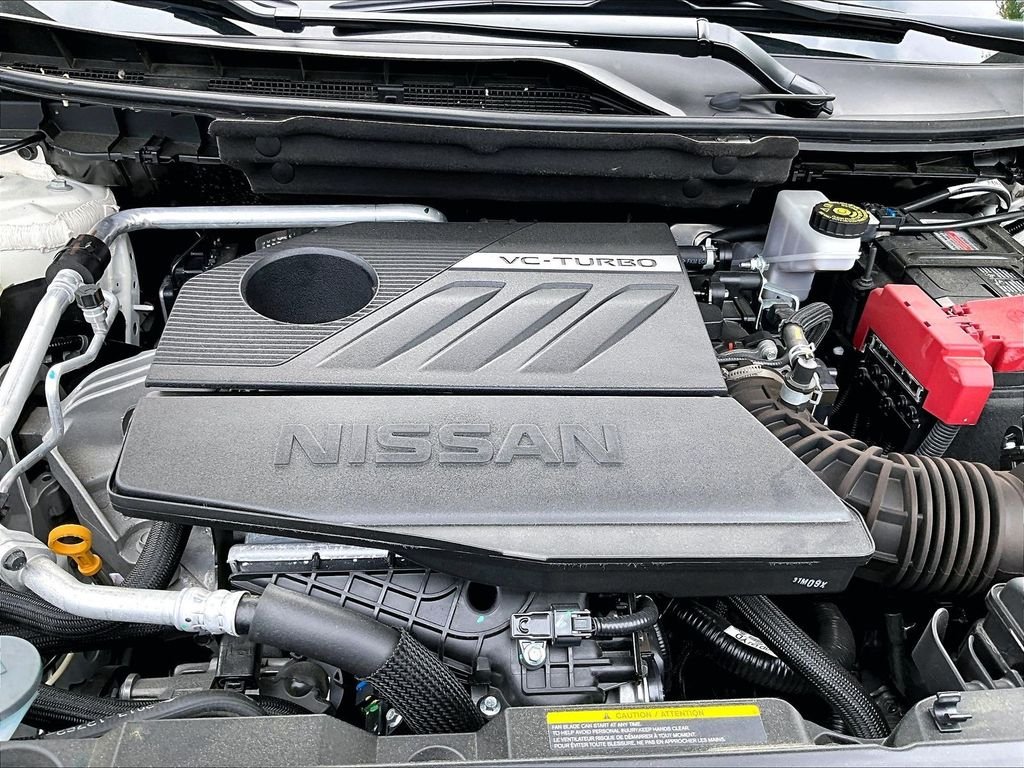 Used 2023 White Nissan SV image 28