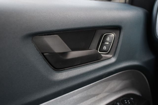 New 2026 Shadow Black Ford XLT image 6
