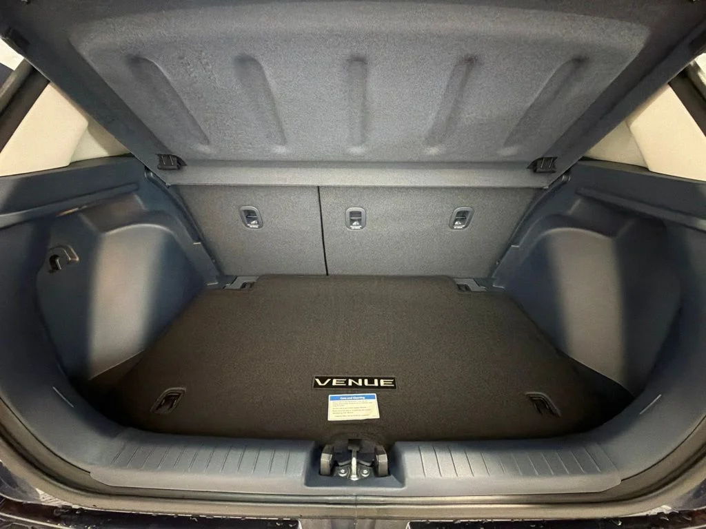 New 2026 Denim W/White Roof Hyundai SEL image 13