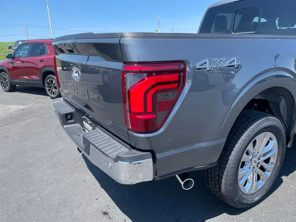 New 2026 Carbonized Gray Metallic Ford Lariat® image 33
