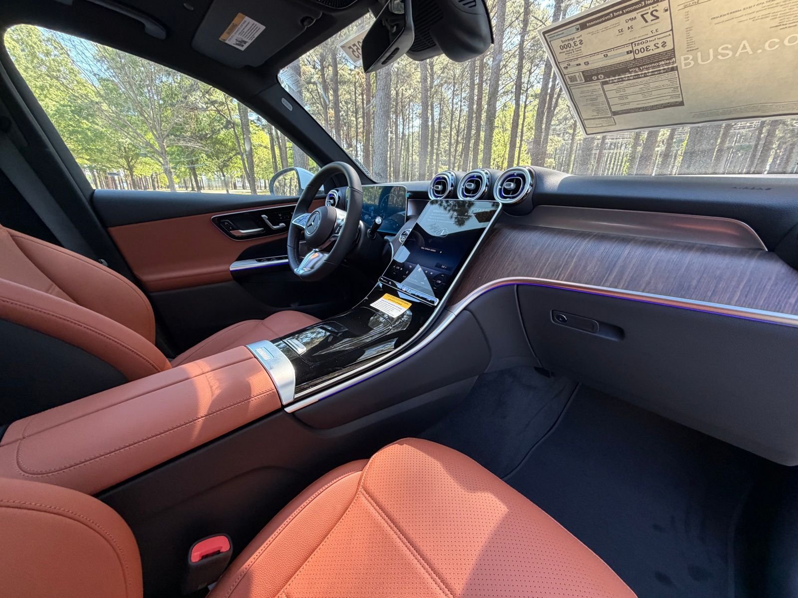 New 2026 Polar White Mercedes-Benz GLC 300 image 19