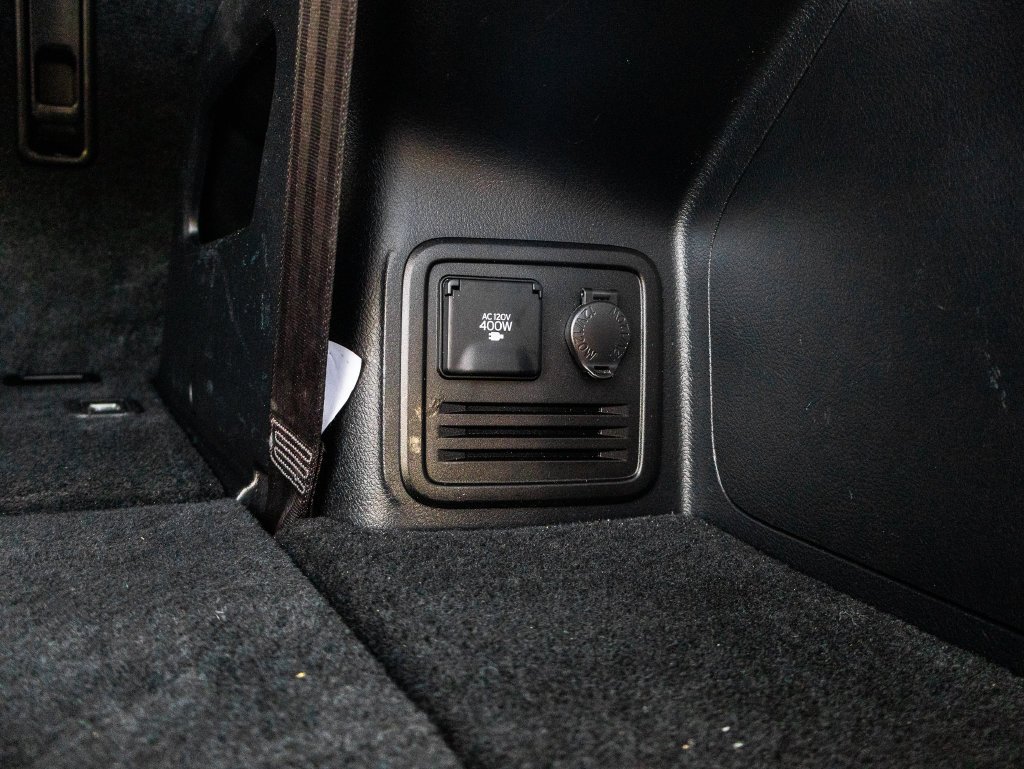 Certified Used 2024  Toyota SR5 image 23