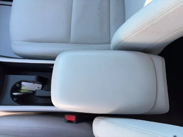 Used 2025 Gray Pearl Hyundai SEL image 25