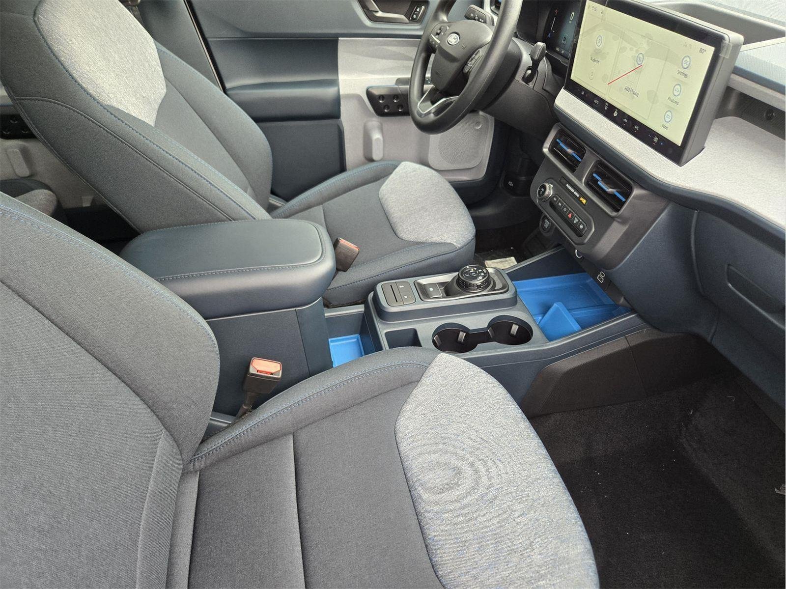 New 2026 Oxford White Ford XLT image 9