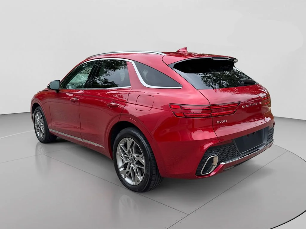 Used 2024 Red Genesis 2.5T image 3