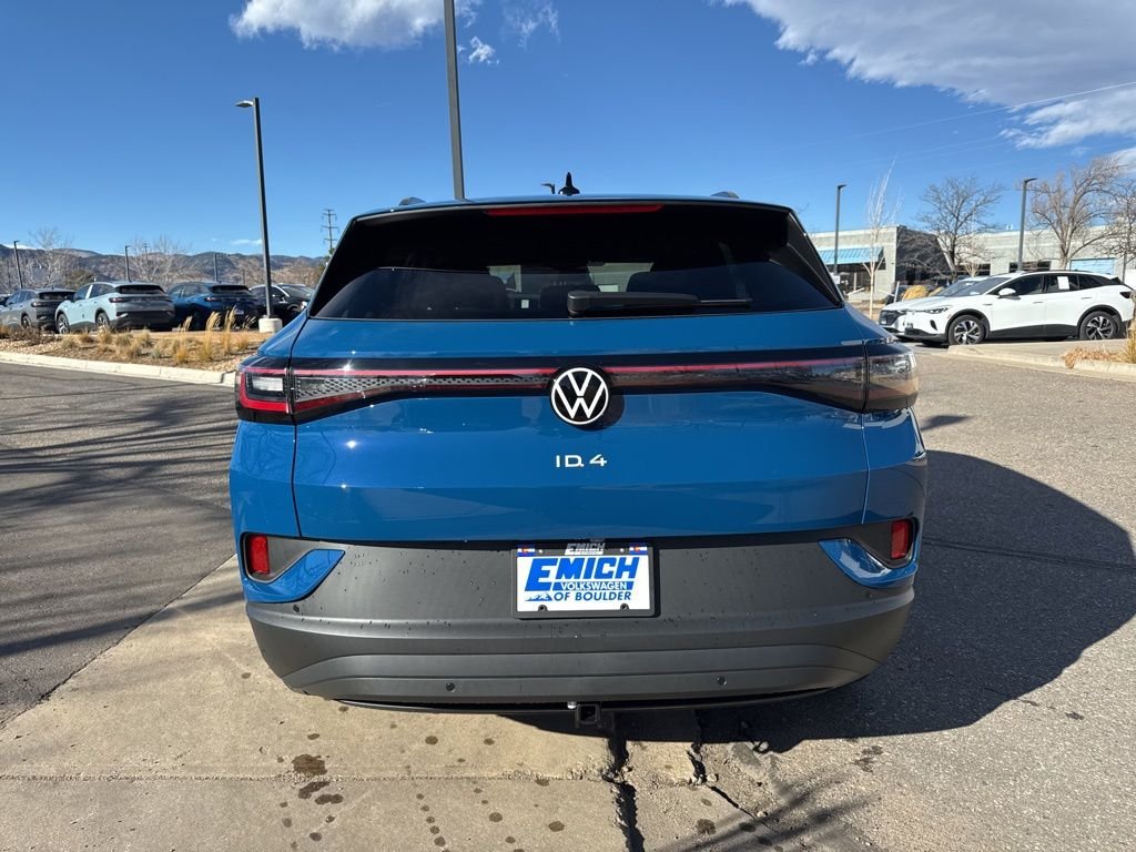 New 2026 Mountain Lake Blue Metallic Volkswagen Pro image 4