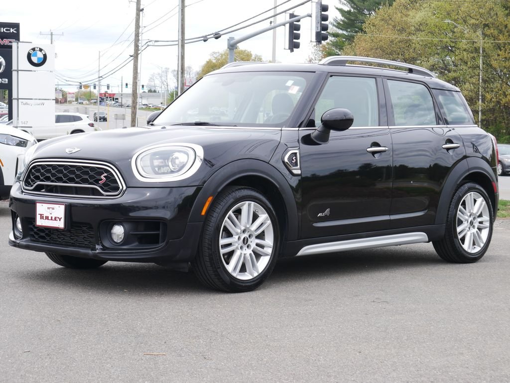 Used 2018 Black MINI Base image 3