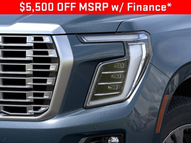 2026 GMC Yukon Denali - Photo 10